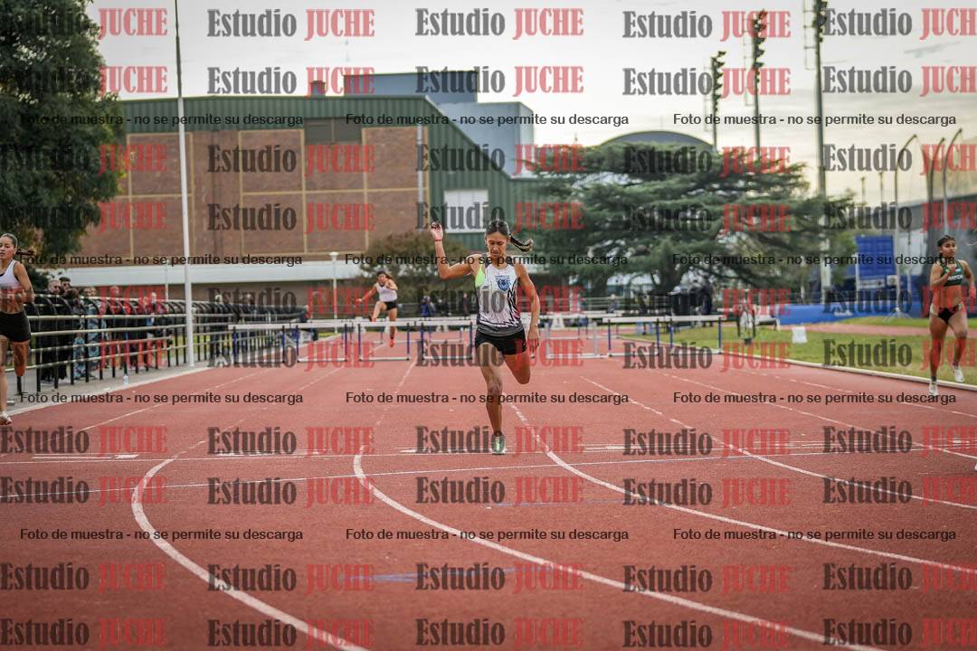 Fotos de los 400 m con vallas de mujeres