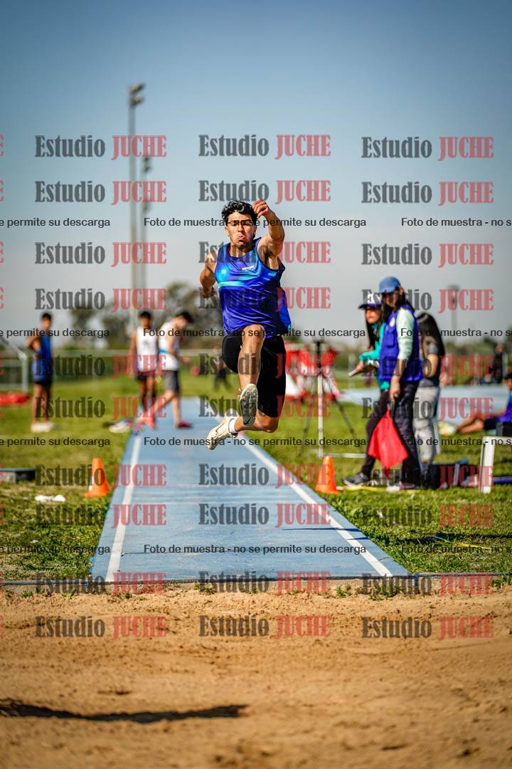Fotos del salto triple de varones