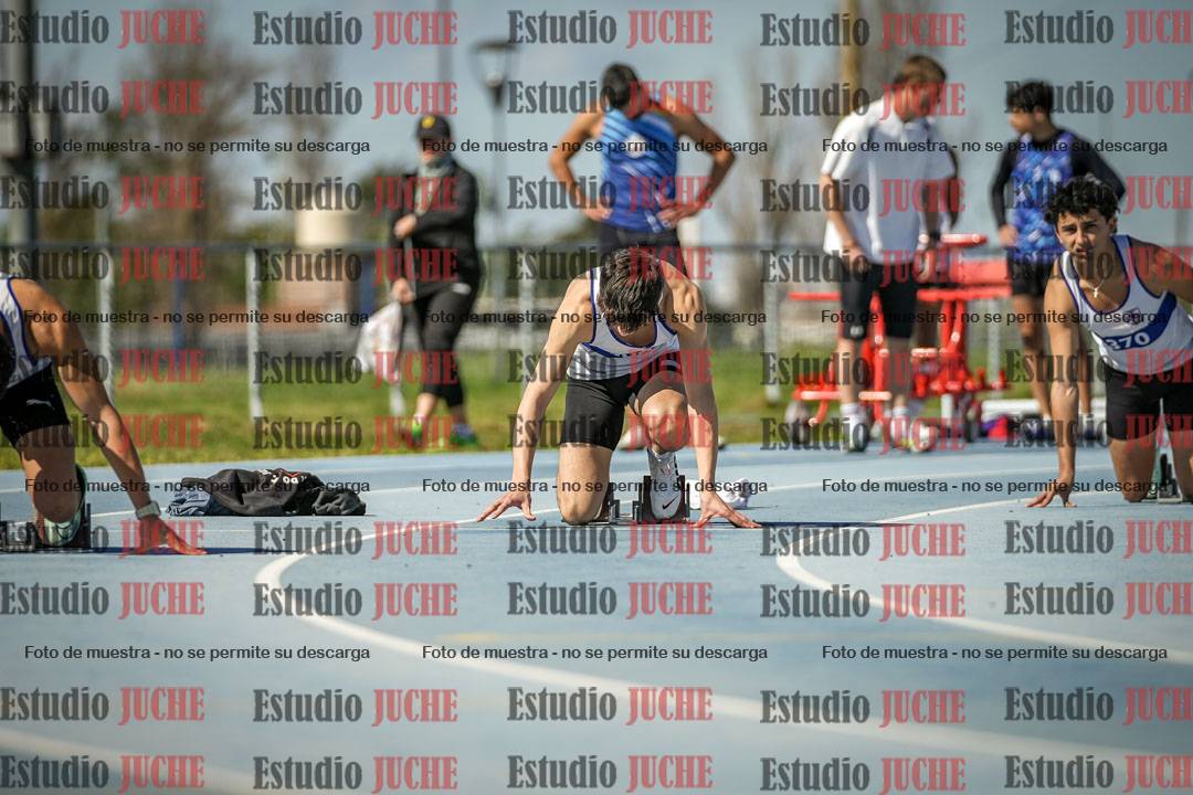 Fotos de los 200 m llanos de varones