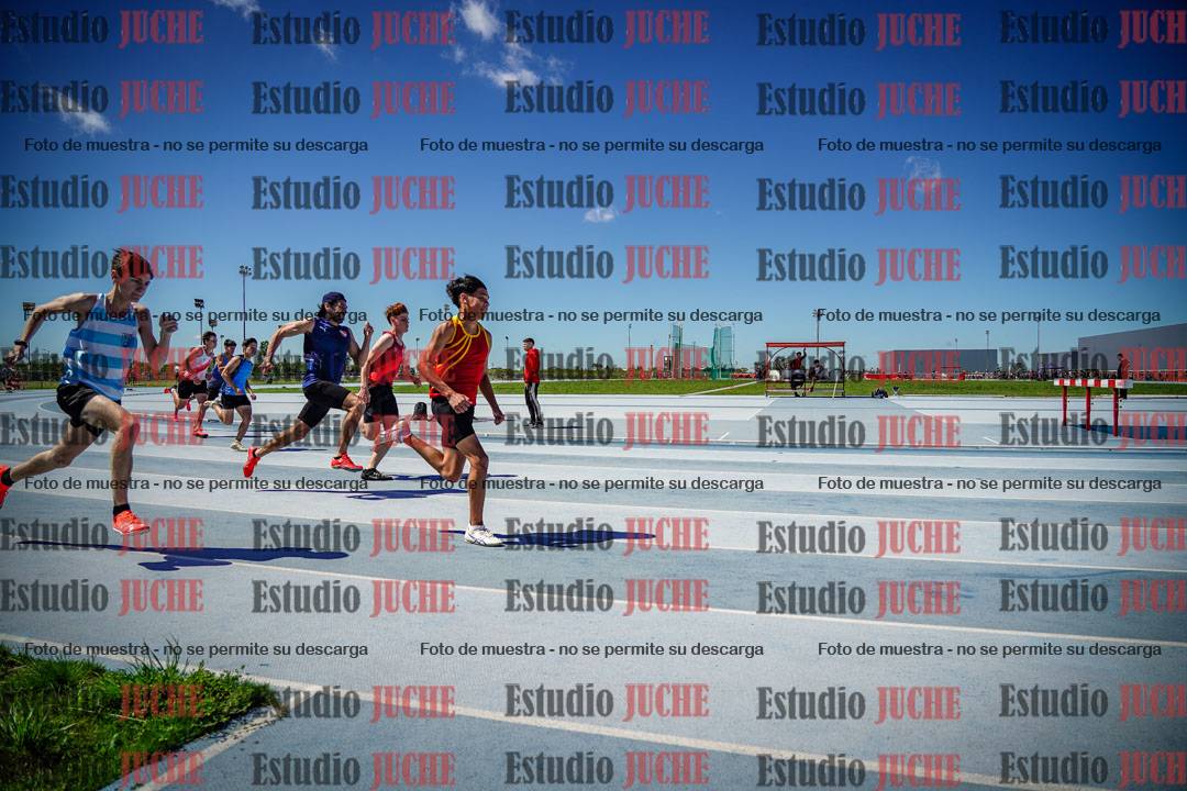 Fotos de los 200 m llanos de varones