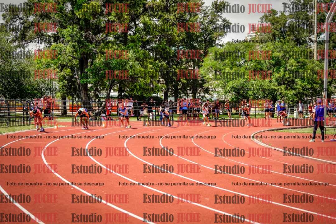 Fotos de los 200 m llanos de varones