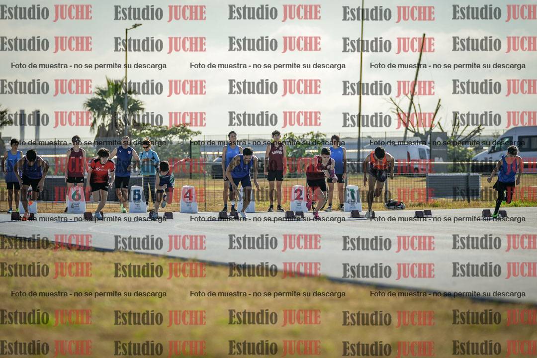 Fotos de los 100 m llanos de varones