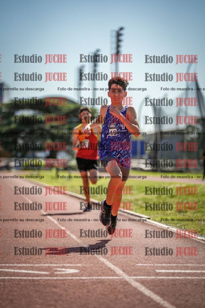 Fotos de los 2400 m de varones