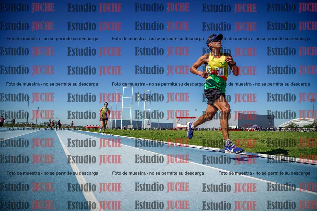 Fotos de los 5000 m de mujeres y varones - serie 2