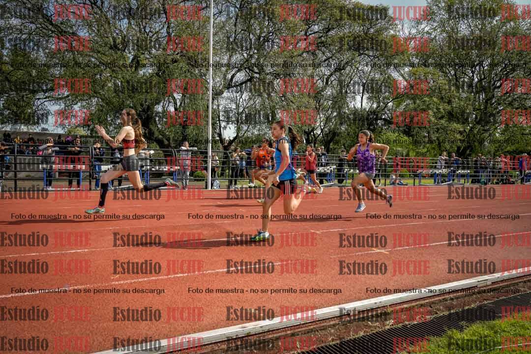Fotos de los 80 m llanos de mujeres