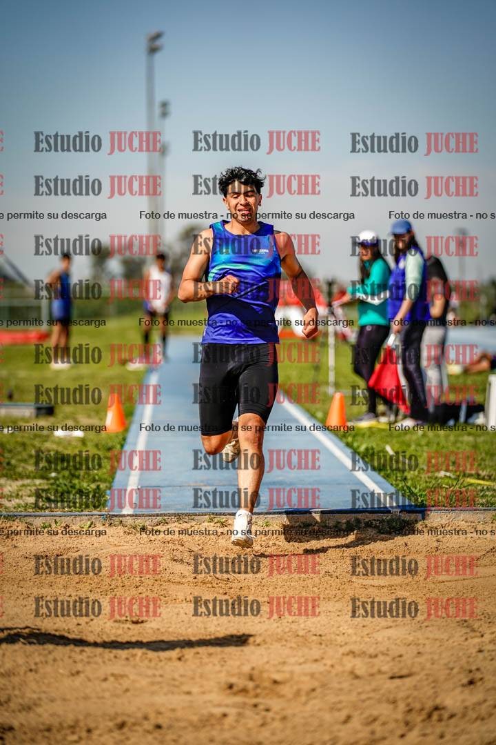 Fotos del salto triple de varones
