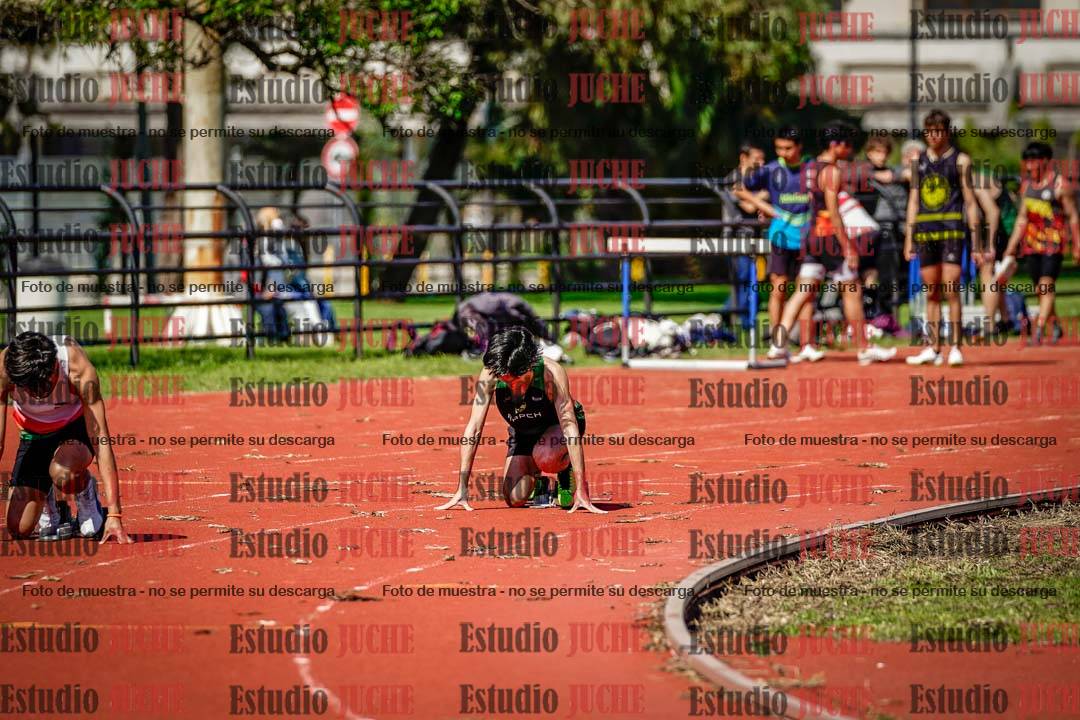 Fotos de los 200 m llanos de varones