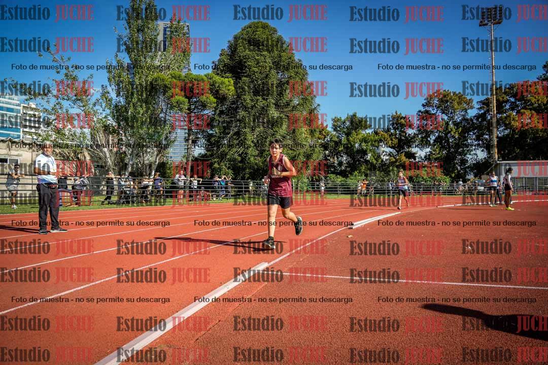 Fotos de los 1200 m de varones