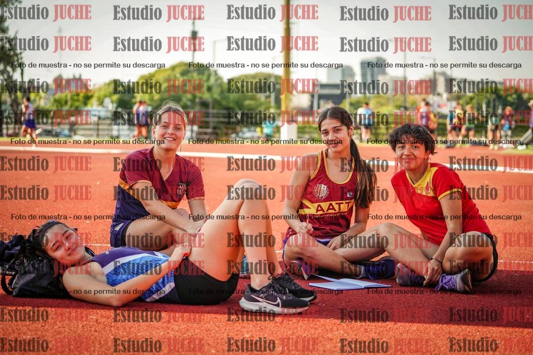 Fotos de algunos podios y extras