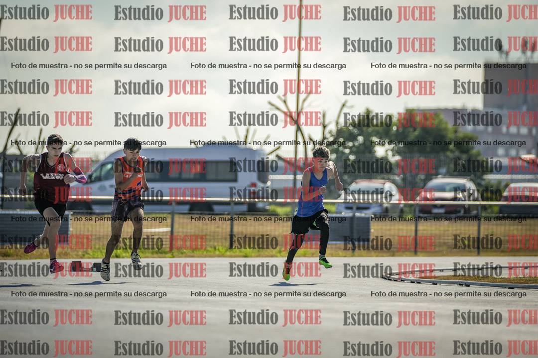 Fotos de los 100 m llanos de varones