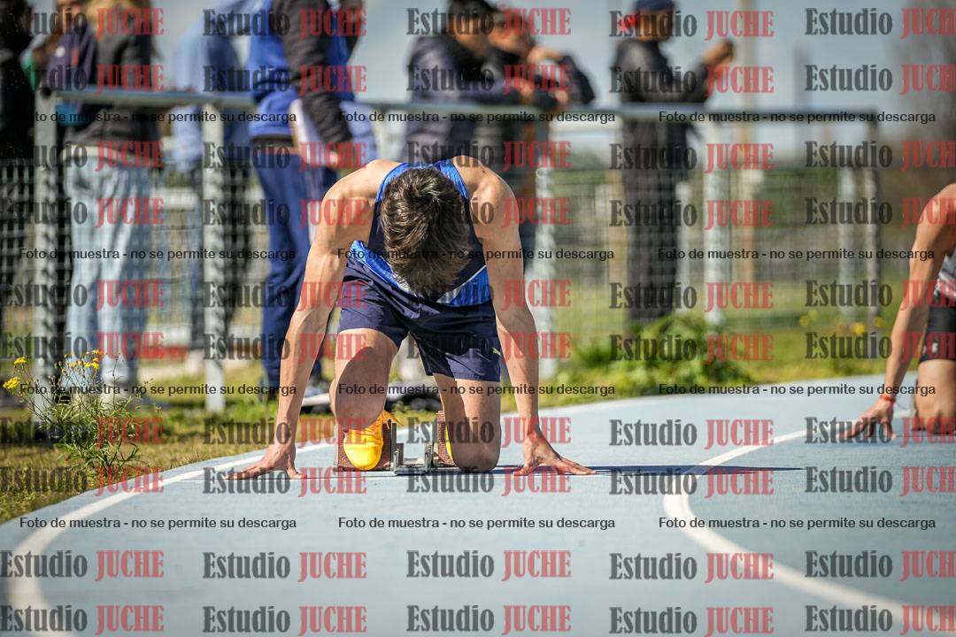 Fotos de los 200 m llanos de varones