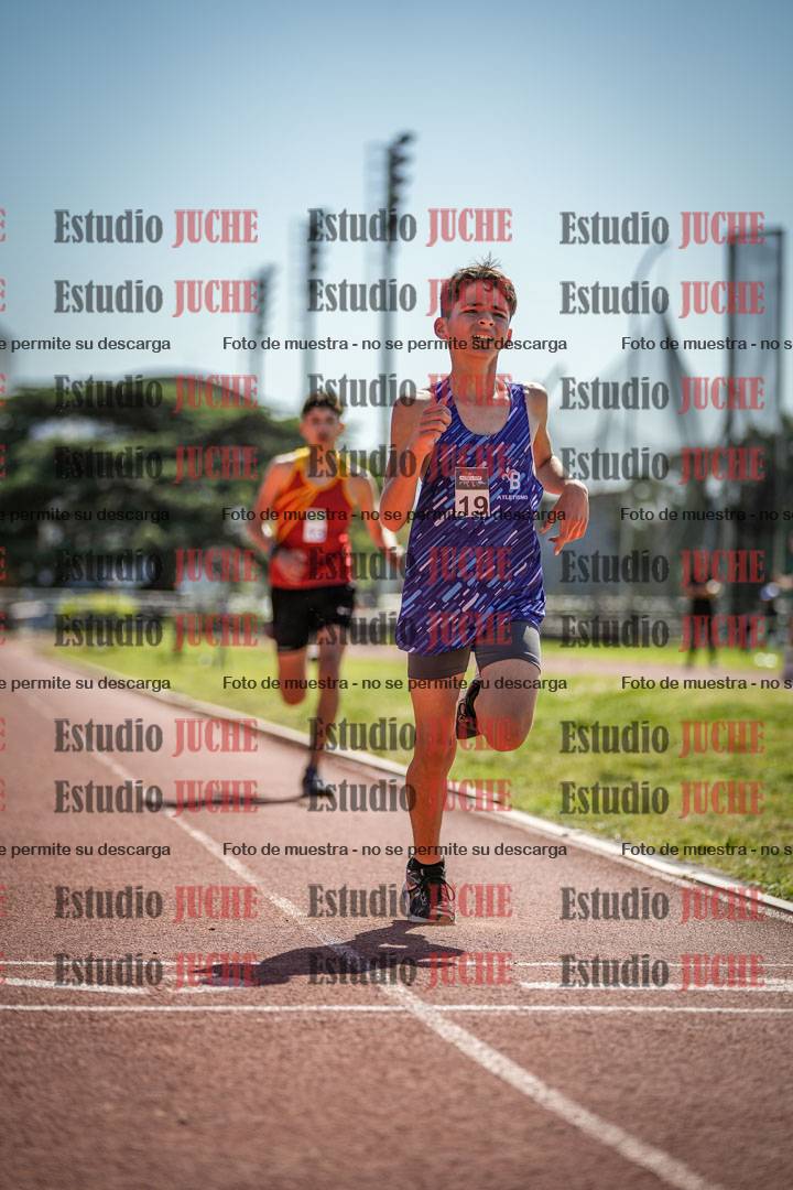 Fotos de los 2400 m de varones