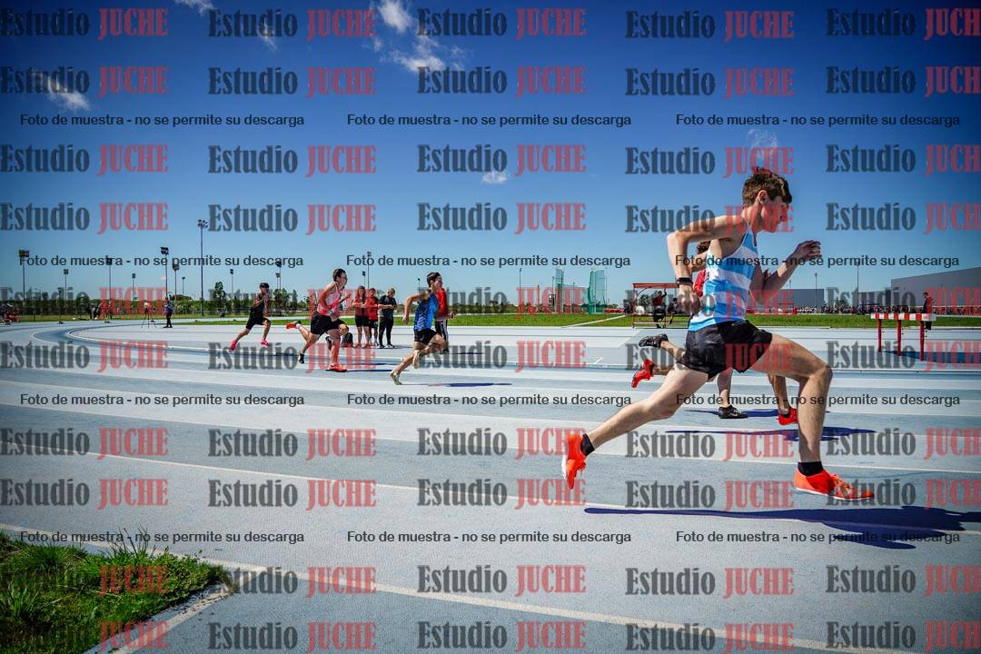 Fotos de los 200 m llanos de varones