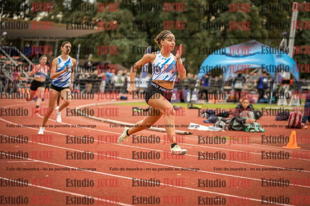Fotos de los 400 m con vallas de mujeres