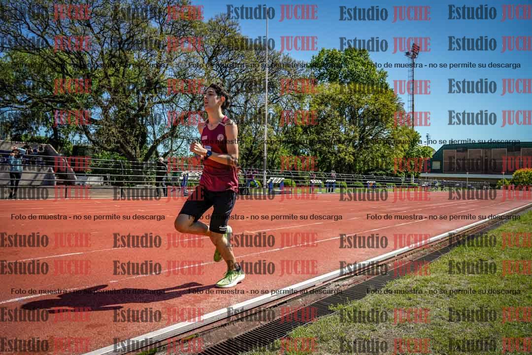 Fotos de los 2400 m llanos de varones