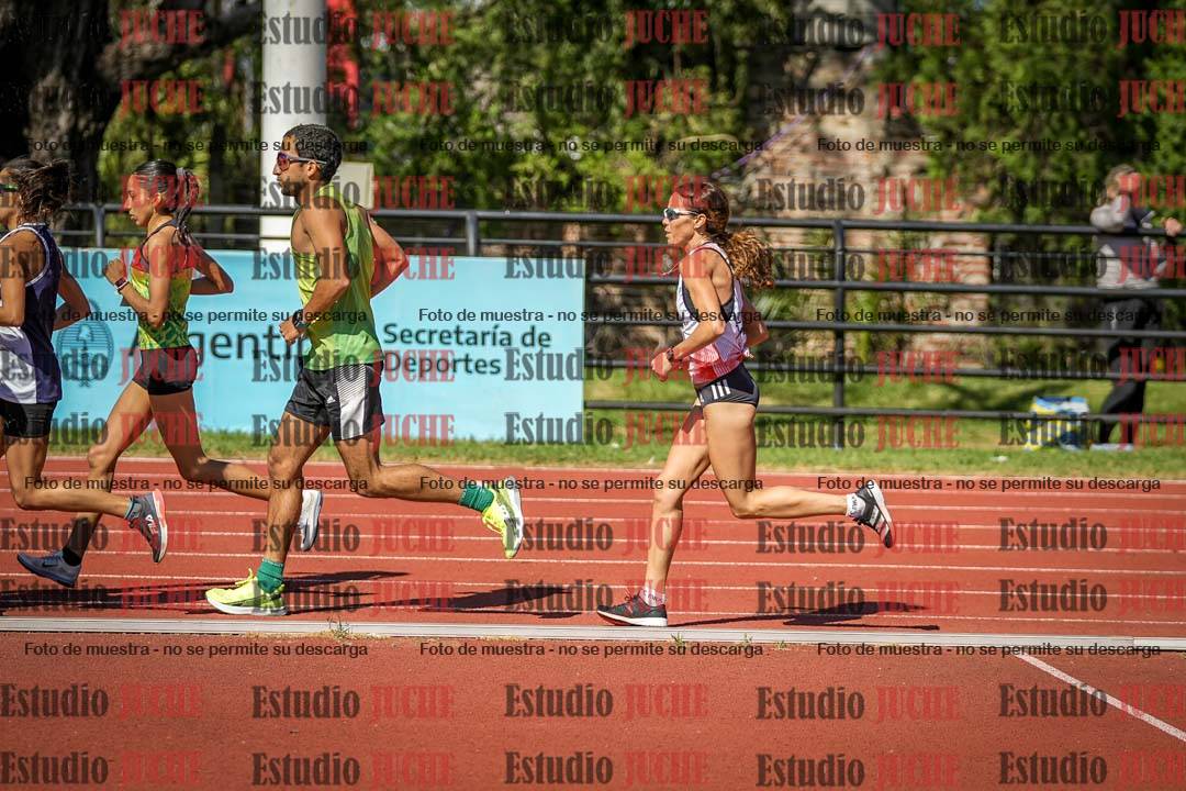 Fotos de los 10.000 m de mujeres y varones - serie 2