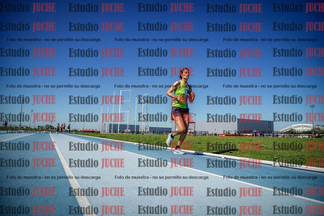 Fotos de los 5000 m de mujeres y varones - serie 2