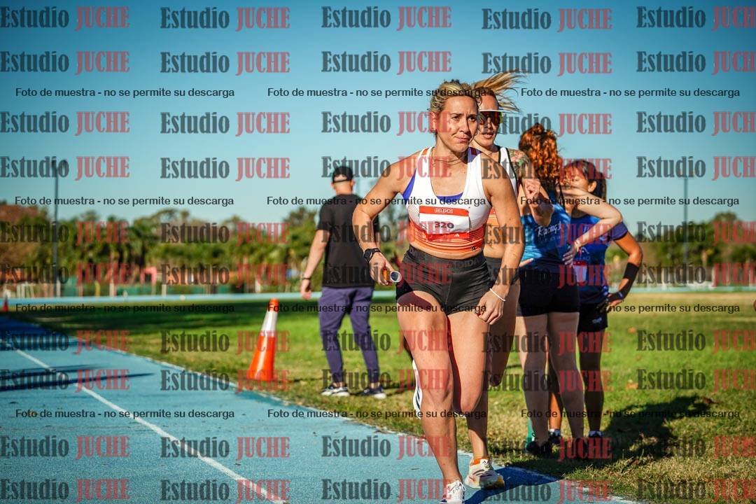 Fotos durante los relevos