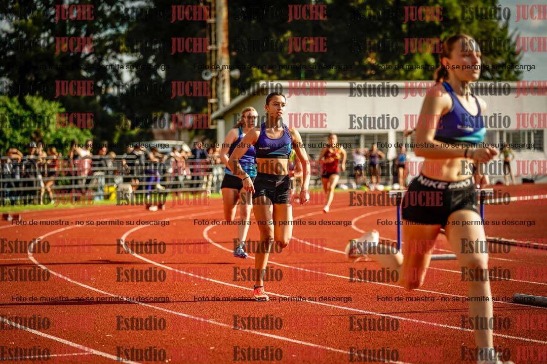 Fotos de los 400 m con vallas de mujeres