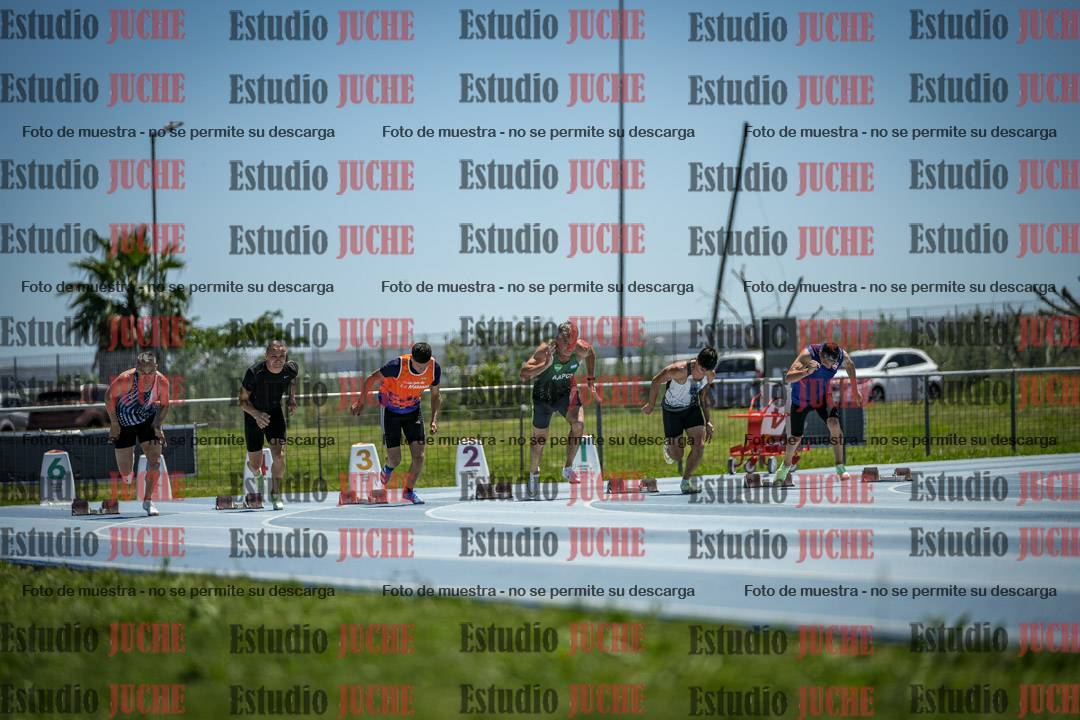 Fotos de los 100 m llanos de varones