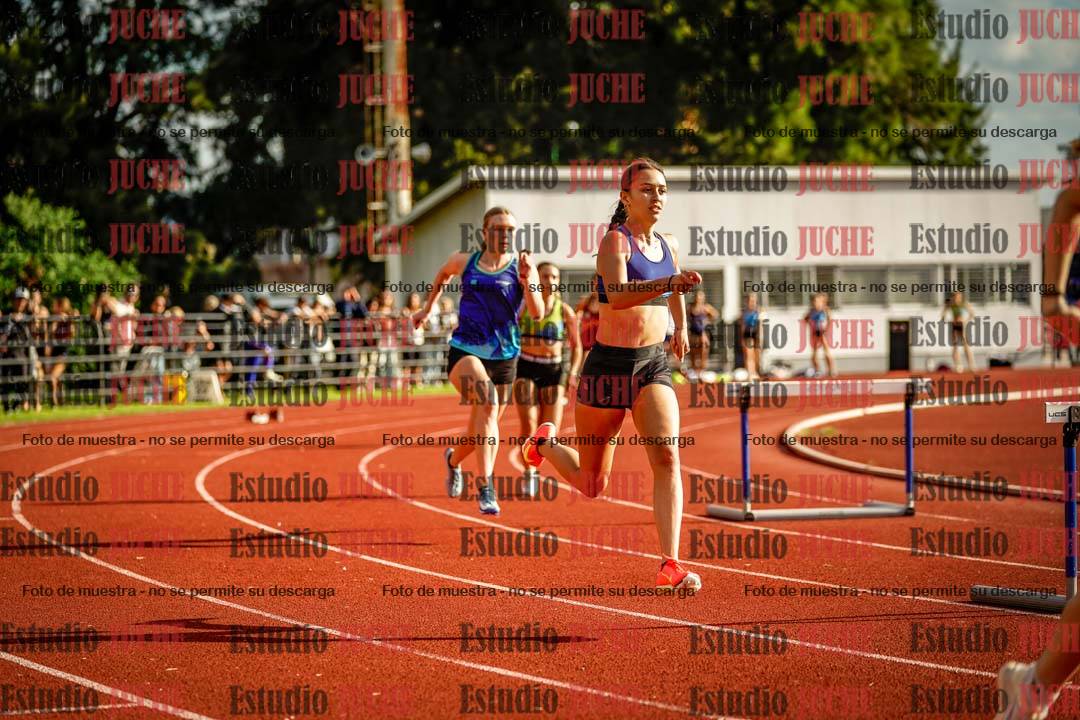 Fotos de los 400 m con vallas de mujeres