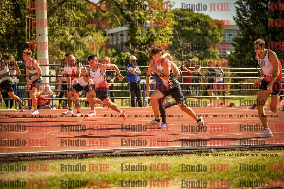 Fotos de los 100 m llanos de varones
