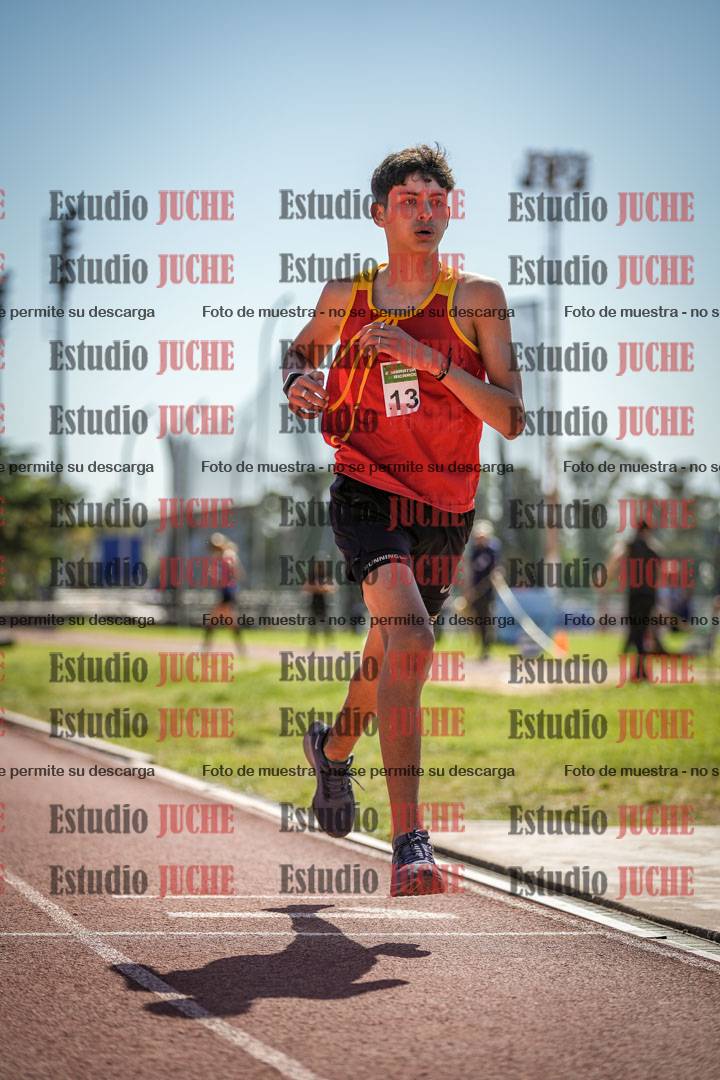 Fotos de los 2400 m de varones