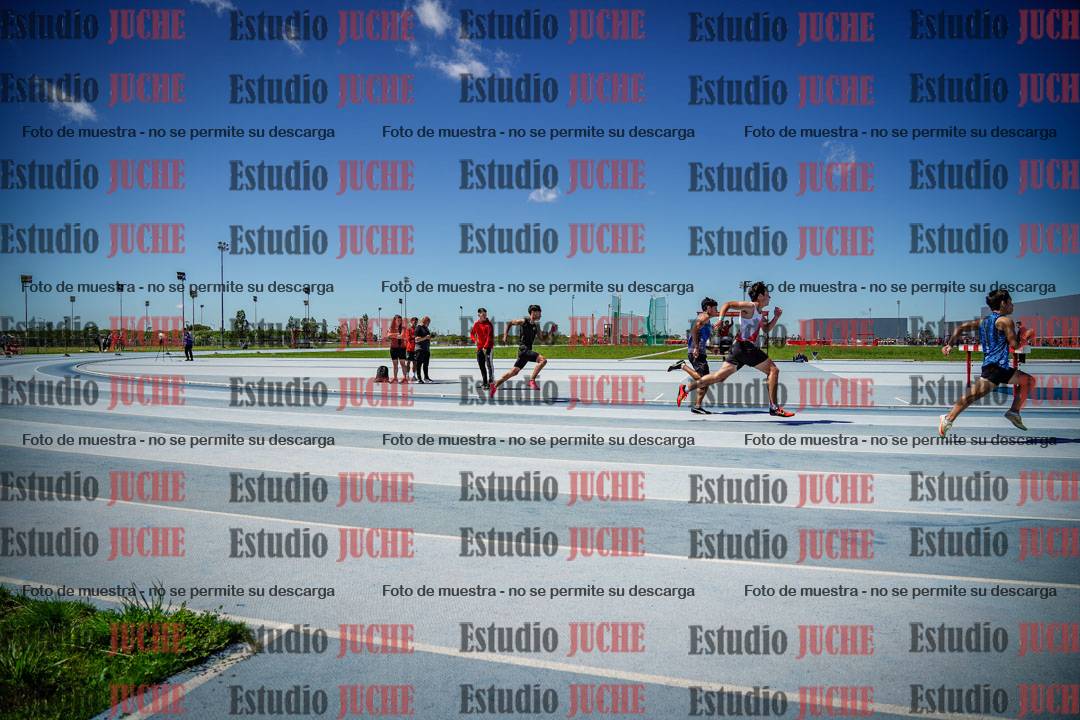 Fotos de los 200 m llanos de varones