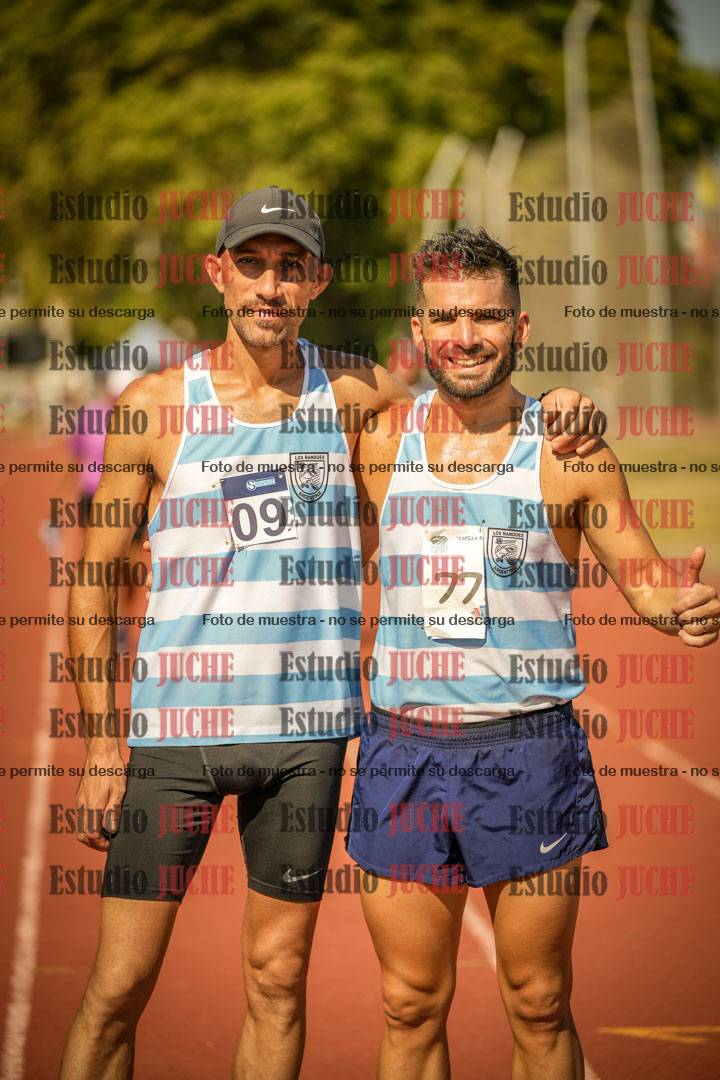 Fotos de los 3000 m llanos de varones