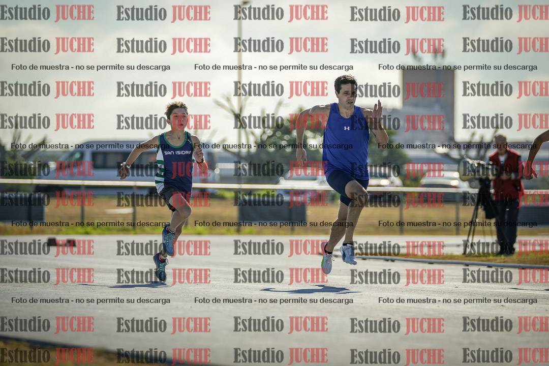 Fotos de los 100 m llanos de varones
