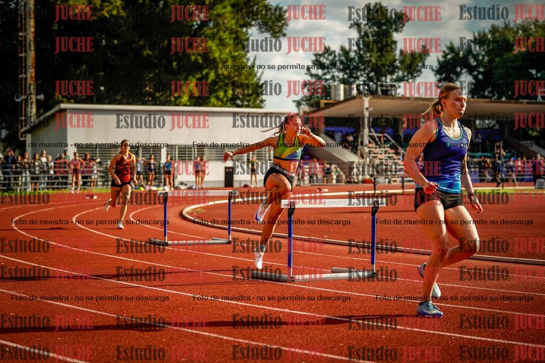 Fotos de los 400 m con vallas de mujeres