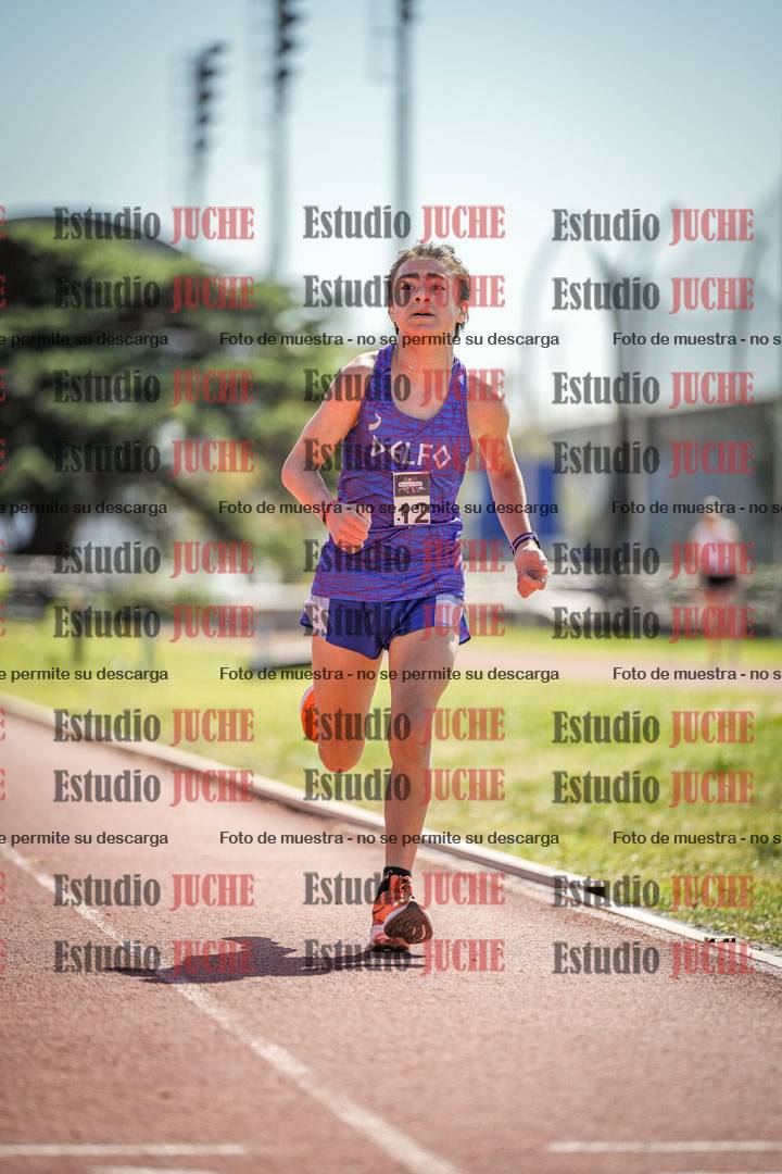 Fotos de los 2400 m de varones