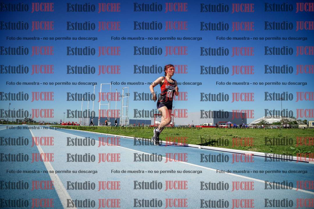 Fotos de los 5000 m de mujeres y varones - serie 2