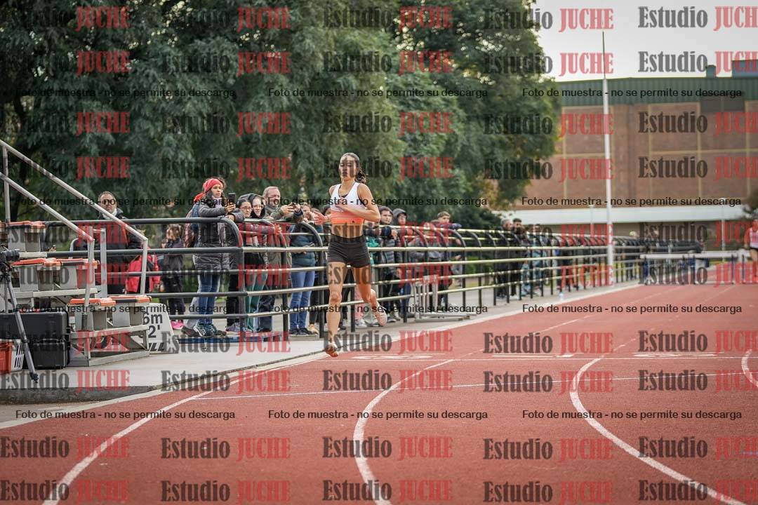 Fotos de los 400 m con vallas de mujeres