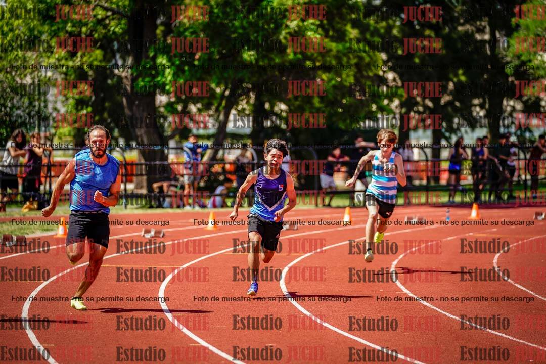 Fotos de los 200 m llanos de varones