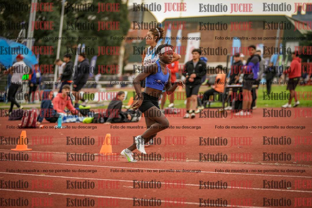Fotos de los 400 m con vallas de mujeres