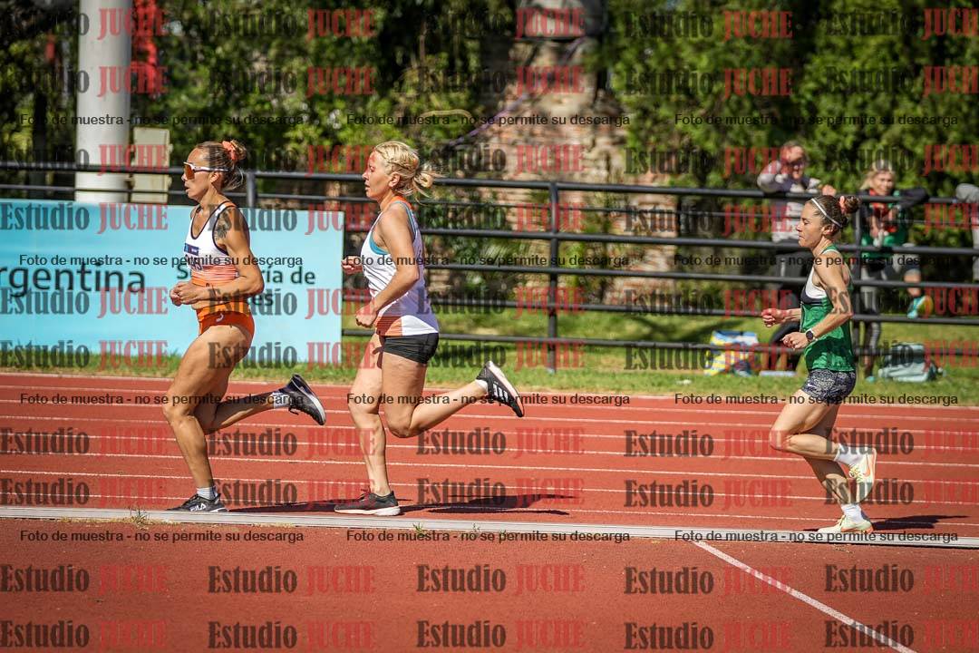 Fotos de los 10.000 m de mujeres y varones - serie 2
