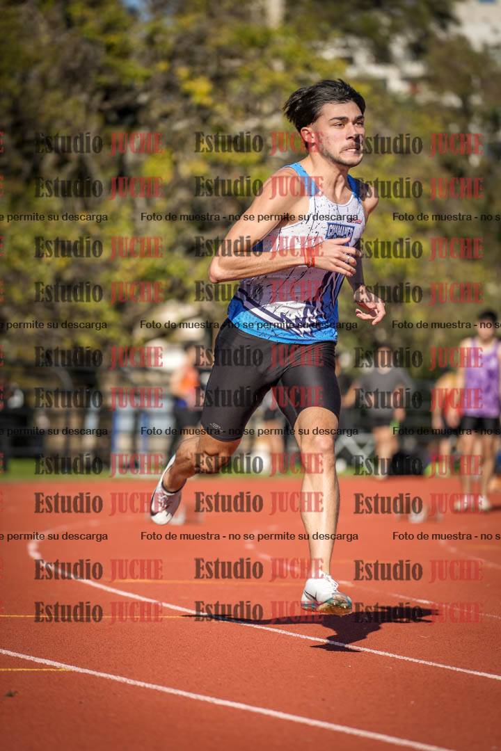 Fotos de los 200 m llanos de varones