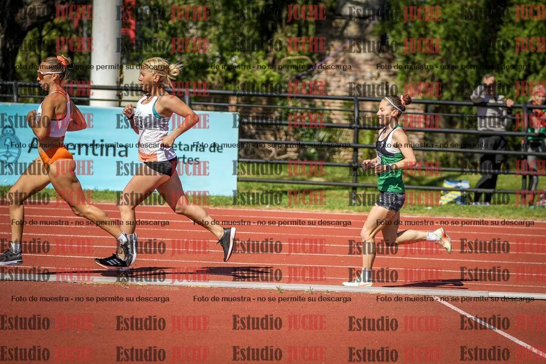 Fotos de los 10.000 m de mujeres y varones - serie 2