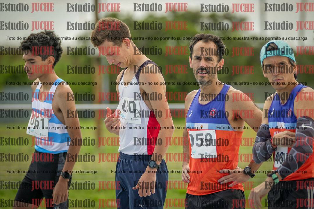 Fotos de los 1000 m llanos de varones