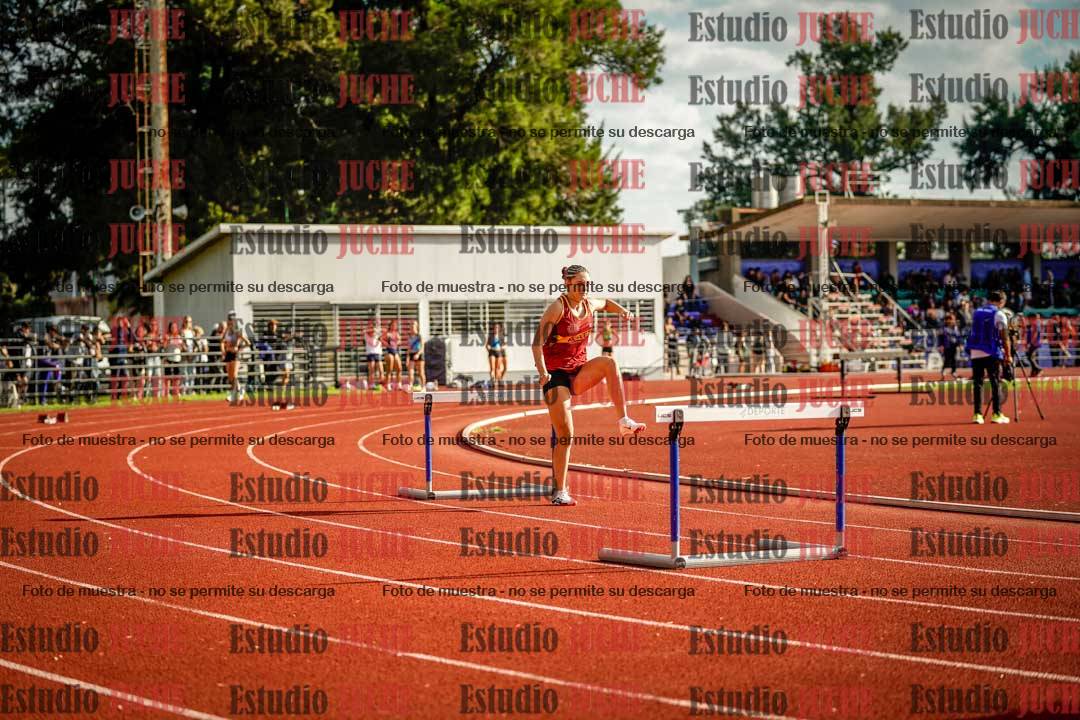 Fotos de los 400 m con vallas de mujeres