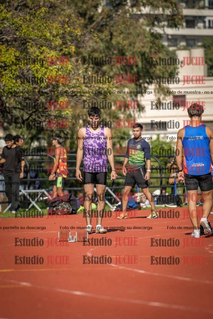 Fotos de los 200 m llanos de varones