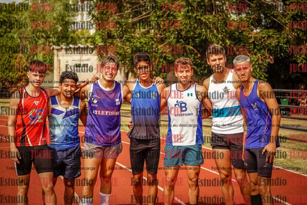 Fotos de algunos podios y extras del torneo