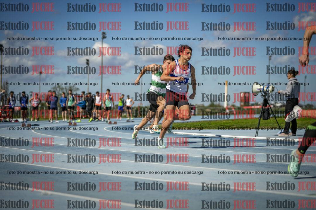 Fotos de los 200 m llanos de varones