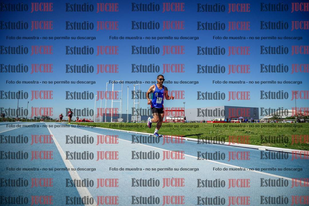 Fotos de los 5000 m de mujeres y varones - serie 2