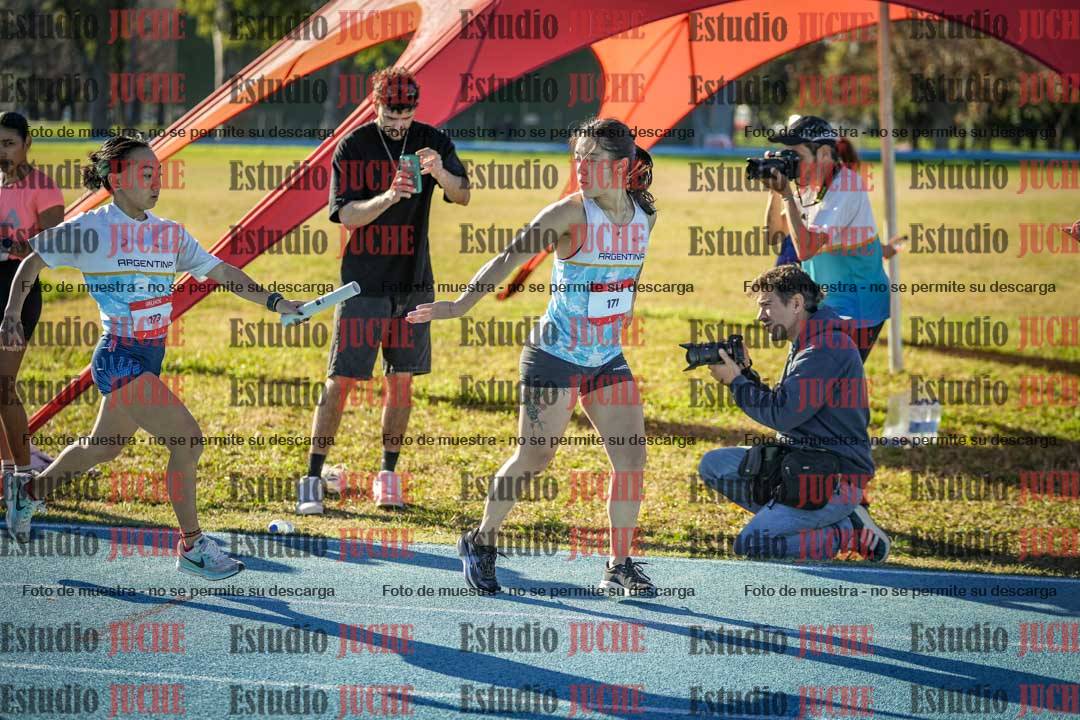 Fotos durante los relevos