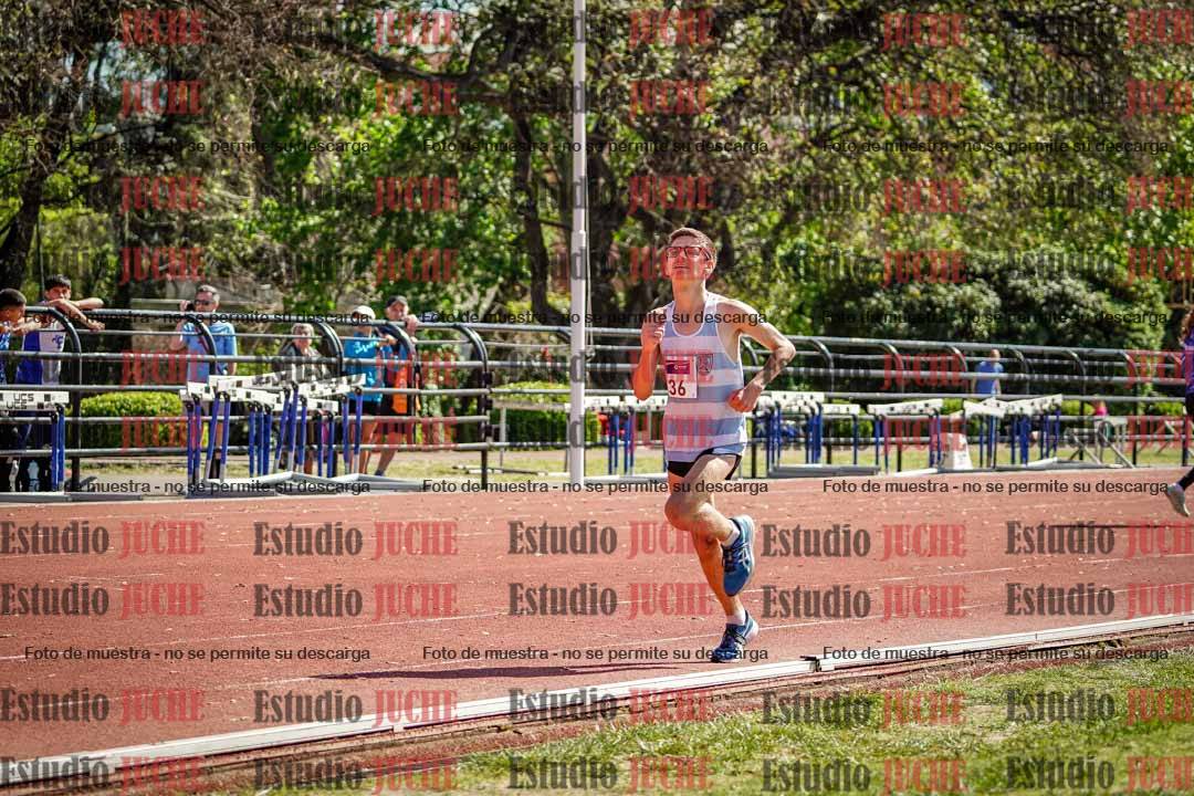 Fotos de los 2400 m de varones