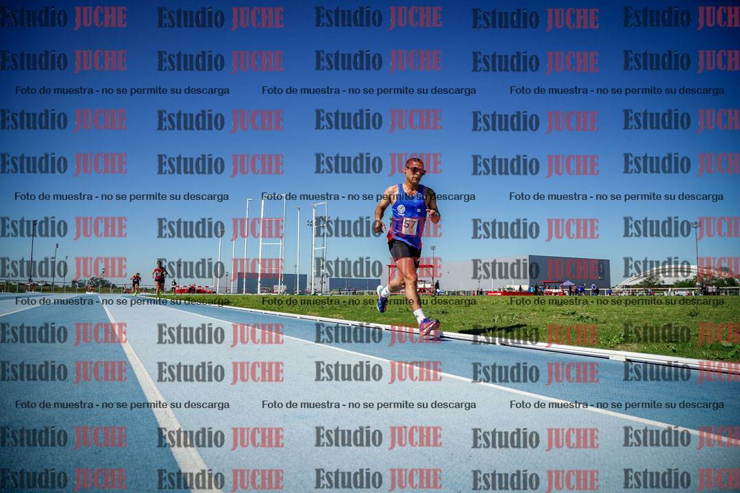 Fotos de los 5000 m de mujeres y varones - serie 2