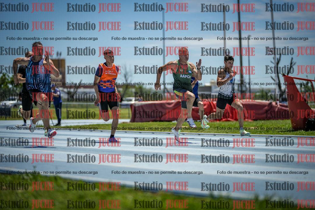 Fotos de los 100 m llanos de varones