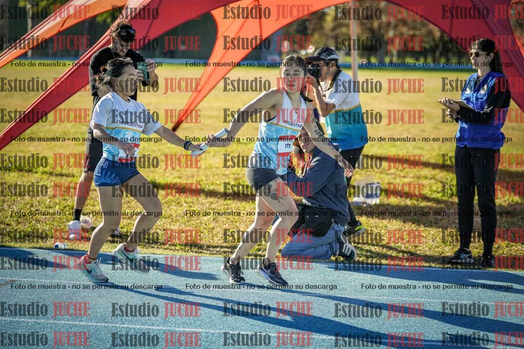 Fotos durante los relevos